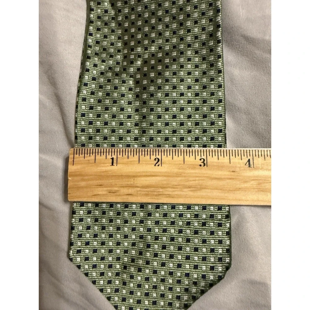 Brooks Brothers Makers Men's Silk Tie Green Made In USA 3.5